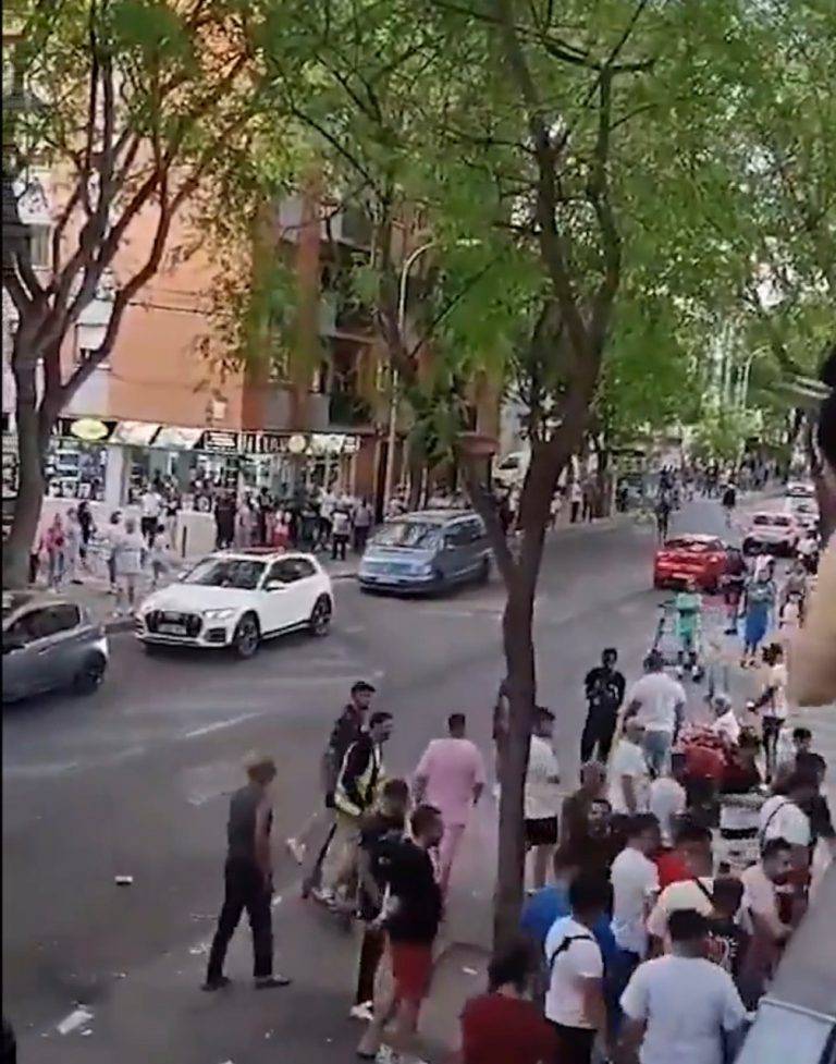 Batalla Campal Entre Clanes Y Grupos De Argelinos En Palma De Mallorca